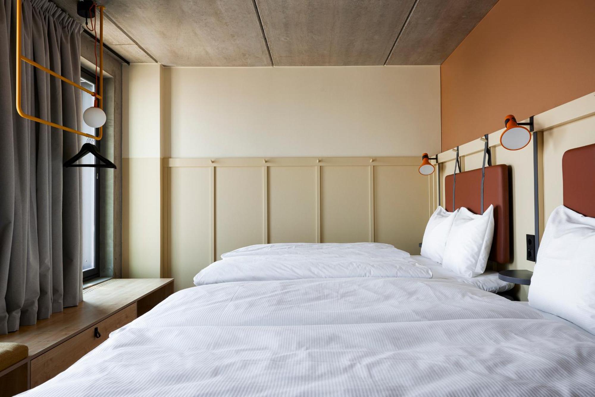 Comfort Hotel Helsinki Airport Вантаа Екстериор снимка