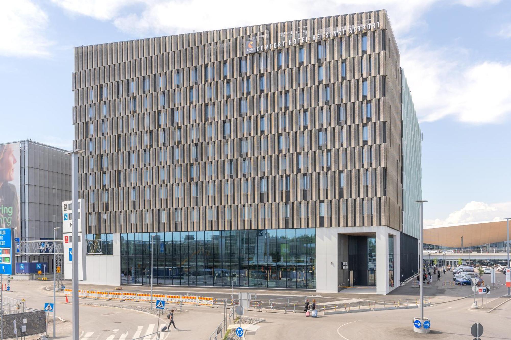 Comfort Hotel Helsinki Airport Вантаа Екстериор снимка