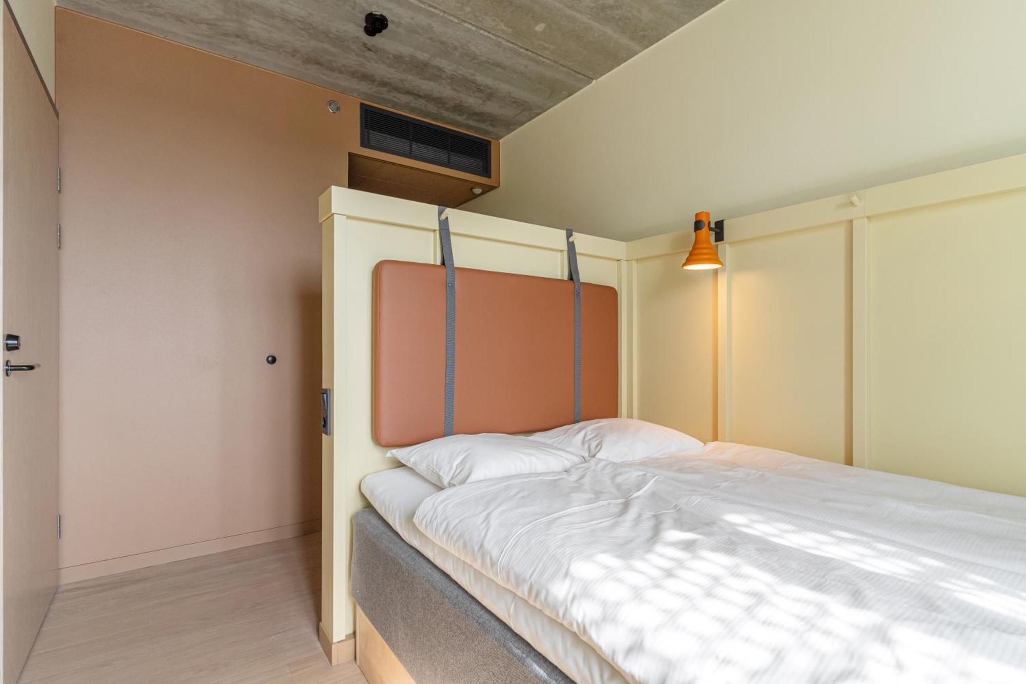 Comfort Hotel Helsinki Airport Вантаа Екстериор снимка